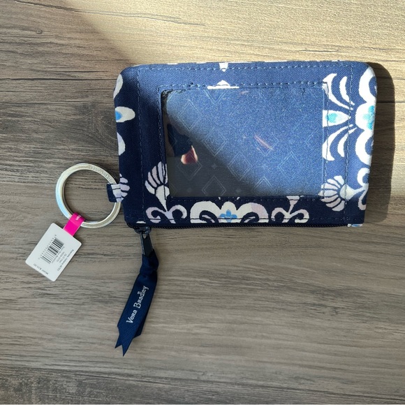 Vera Bradley - Patterned Zip ID Case - NWT - Picture 5 of 5